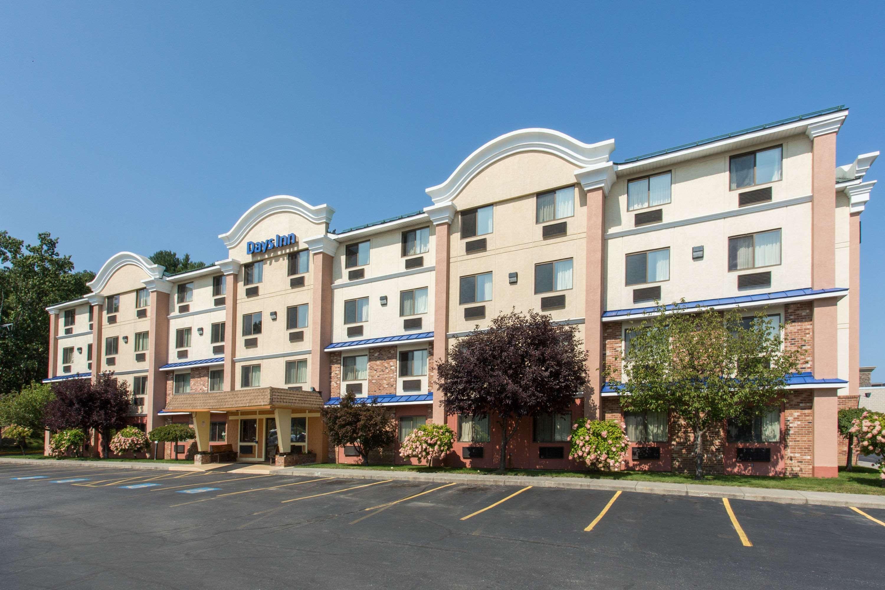 Days Inn By Wyndham Leominster/Fitchburg Area Dış mekan fotoğraf